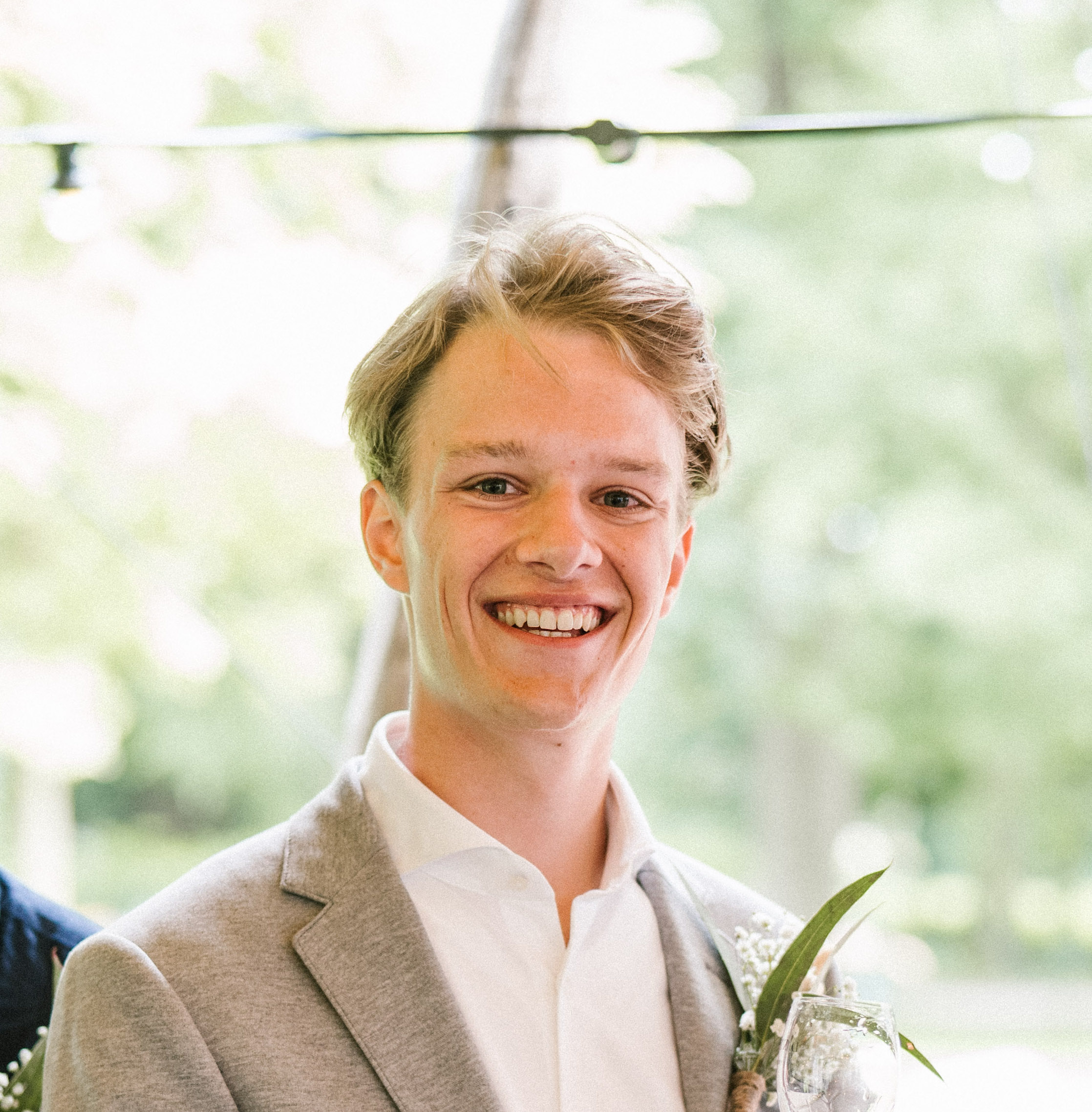 over mij